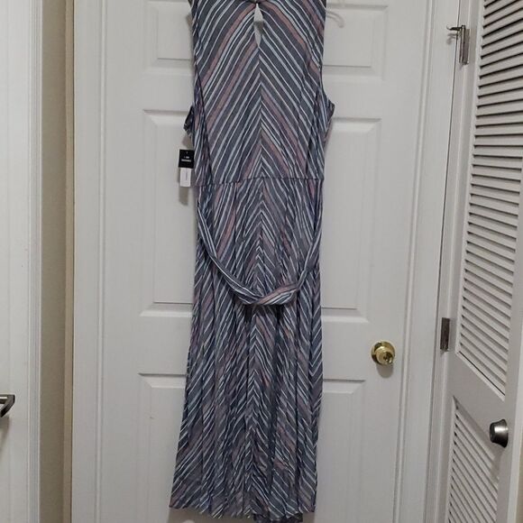 Sandra Darren Striped rayon maxi dress - Picture 2 of 9